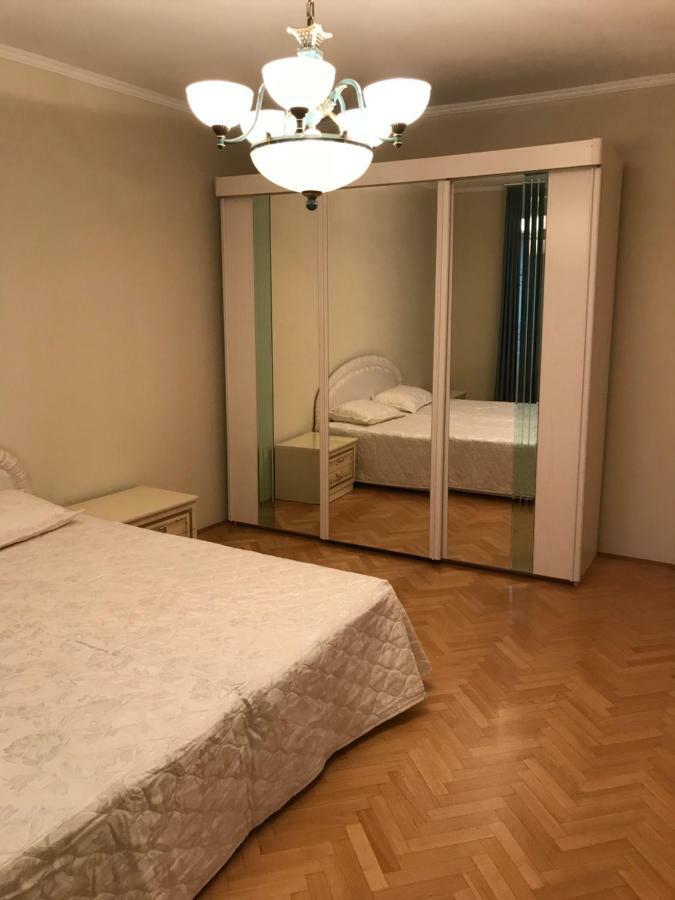 Gabor Pal 1 Apartman 2 Szoba Dunafoldvar Dış mekan fotoğraf