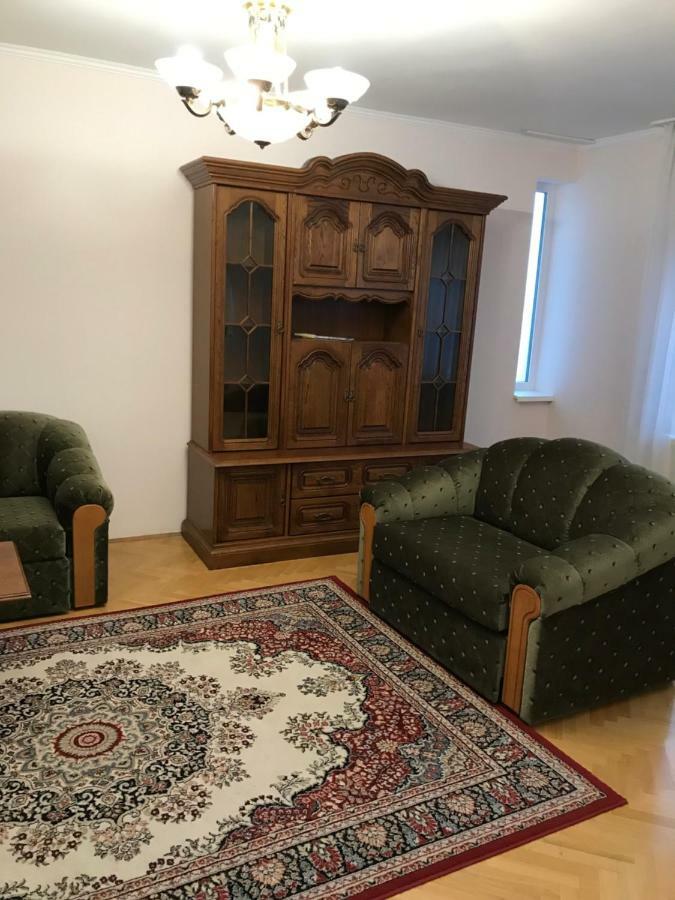Gabor Pal 1 Apartman 2 Szoba Dunafoldvar Dış mekan fotoğraf